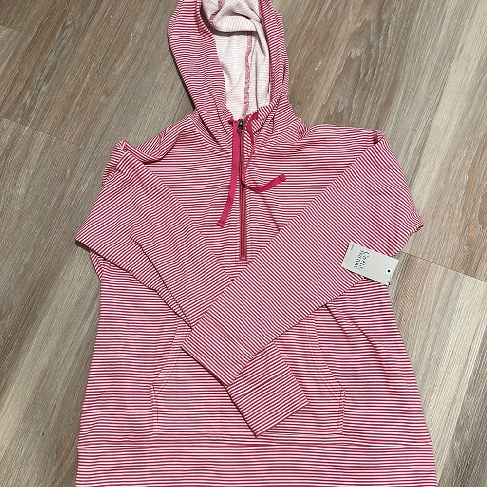 Women’s Croft & barrow medium sweatshirt NWT